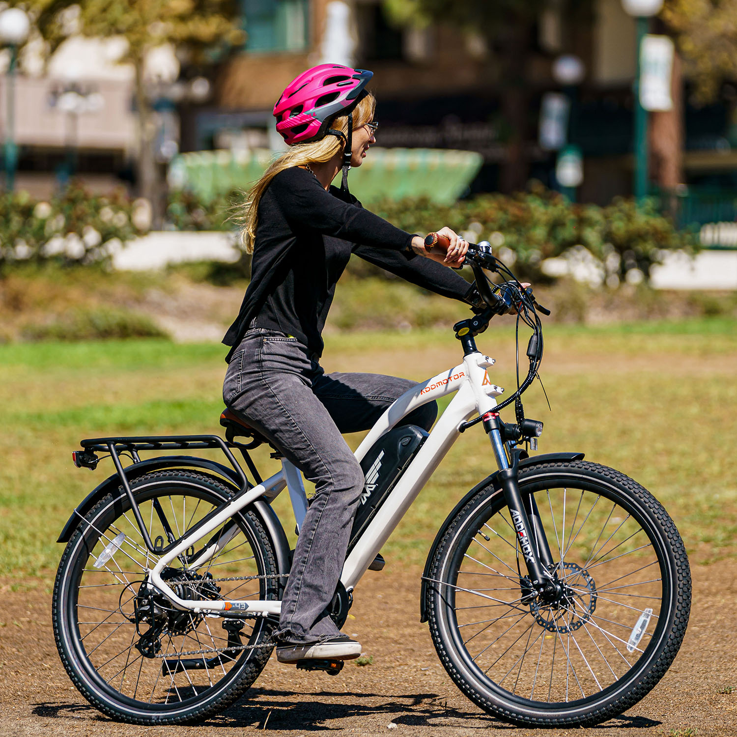 Choosing the Right Electric Bike: Cruiser vs. Commuter - Which One Fits Your Lifestyle?