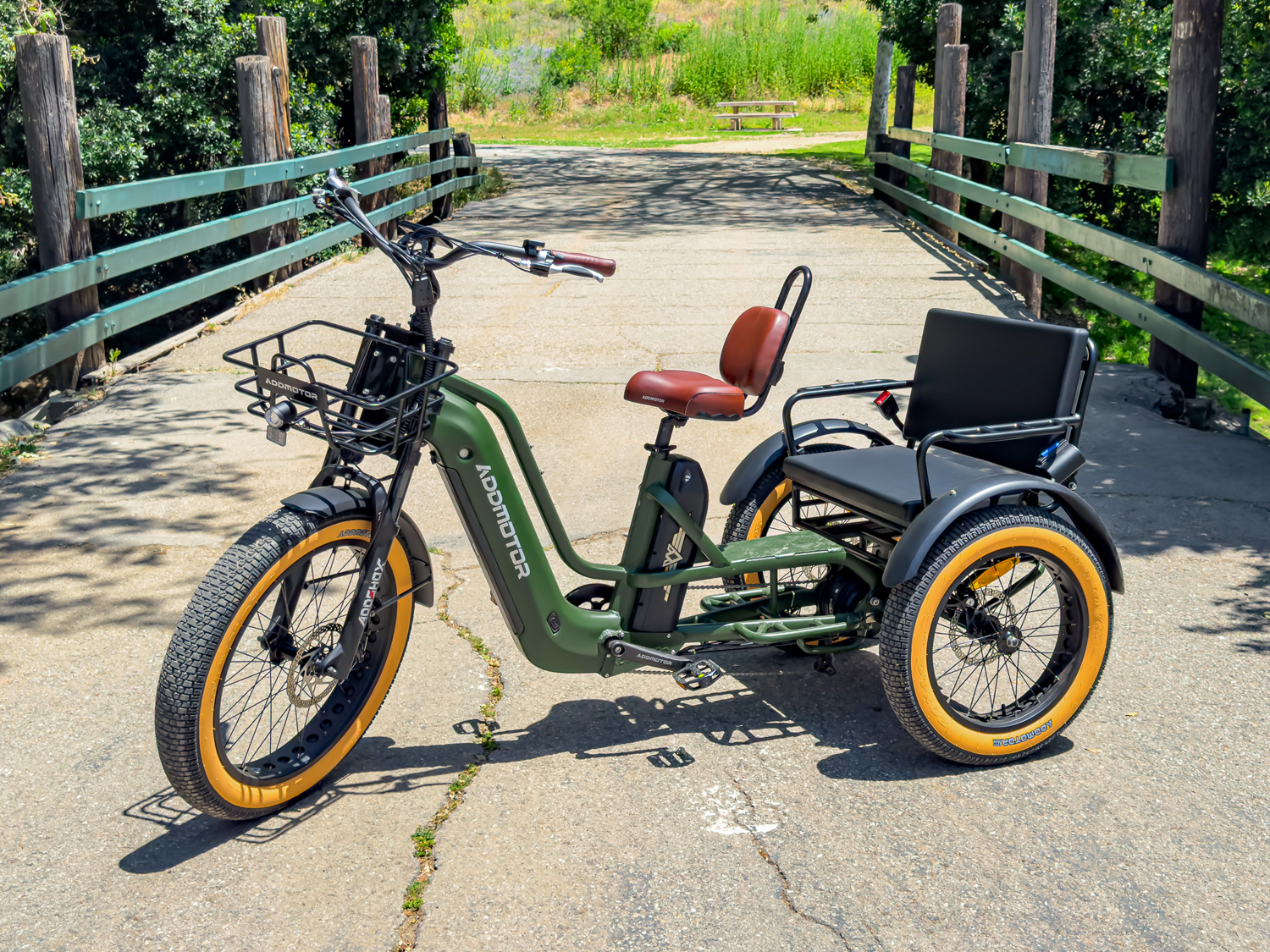 Greattan L electric trike with passenger seat in army green